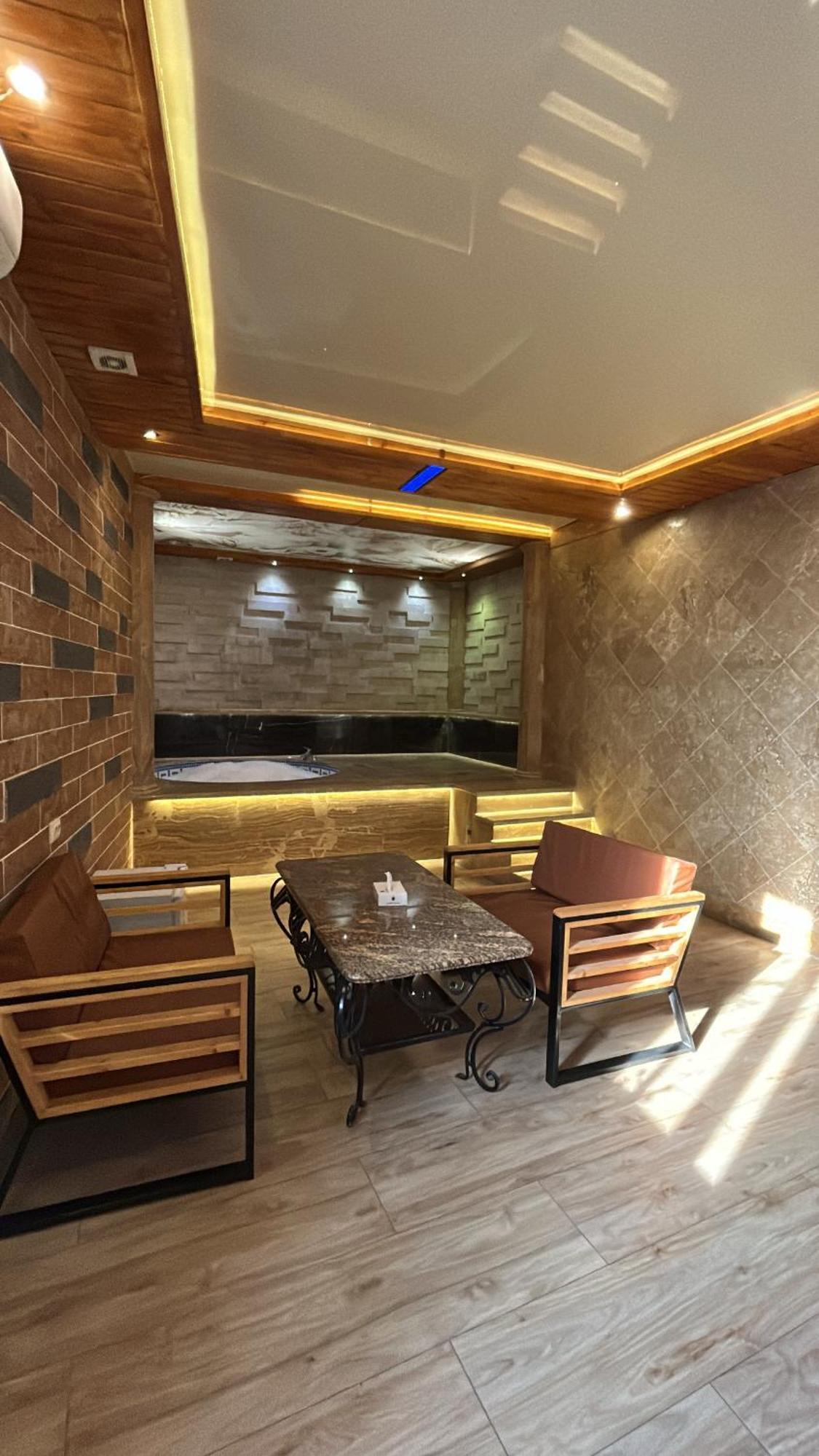 יירבאן Aleppo Hotel מראה חיצוני תמונה