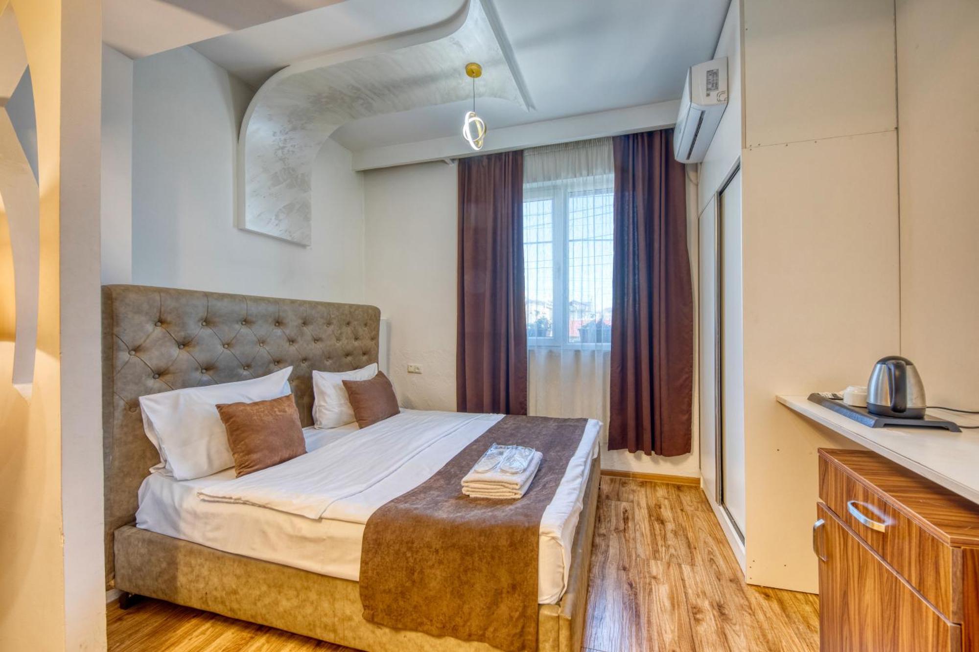 יירבאן Aleppo Hotel מראה חיצוני תמונה