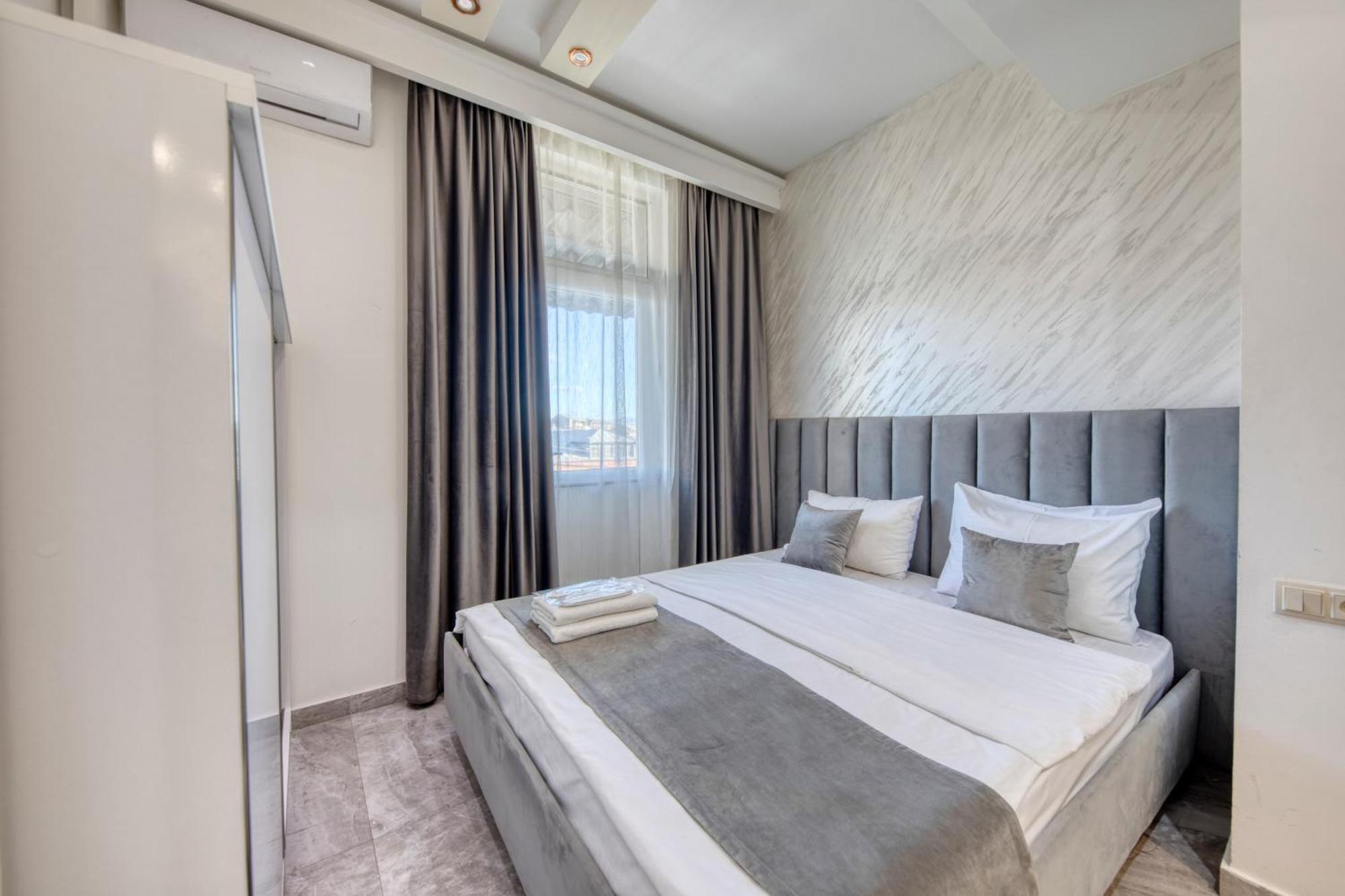 יירבאן Aleppo Hotel מראה חיצוני תמונה