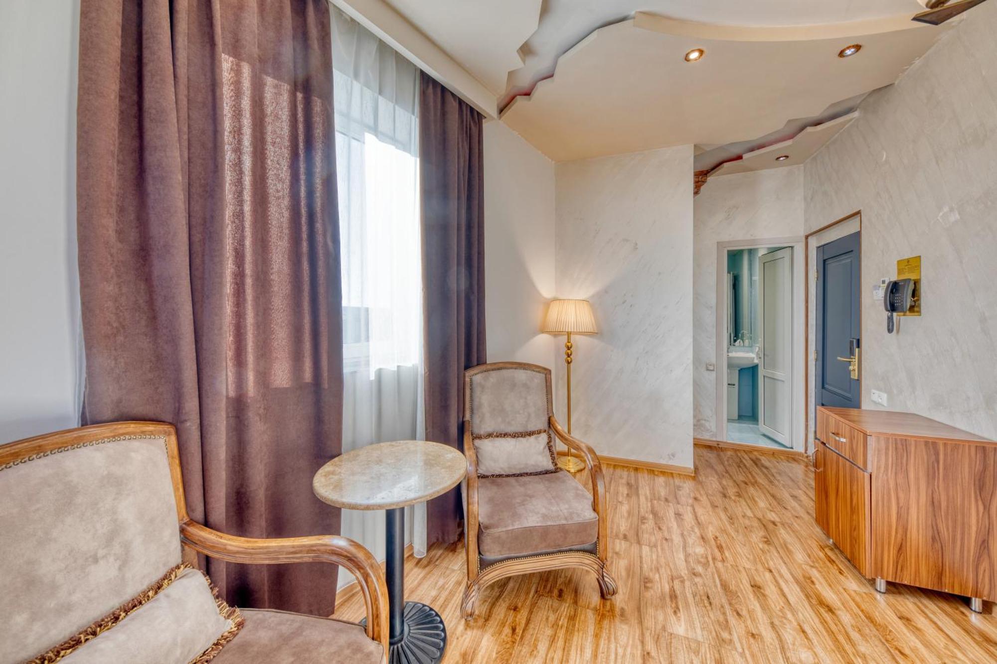יירבאן Aleppo Hotel מראה חיצוני תמונה