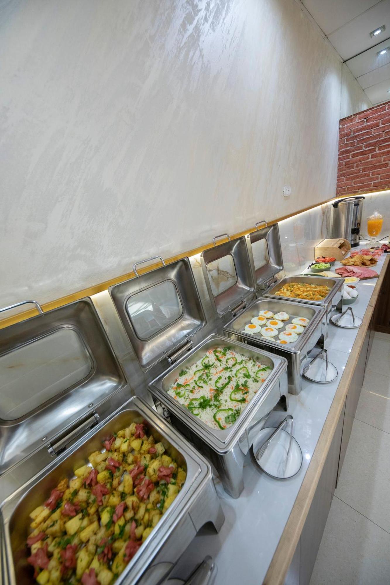 יירבאן Aleppo Hotel מראה חיצוני תמונה