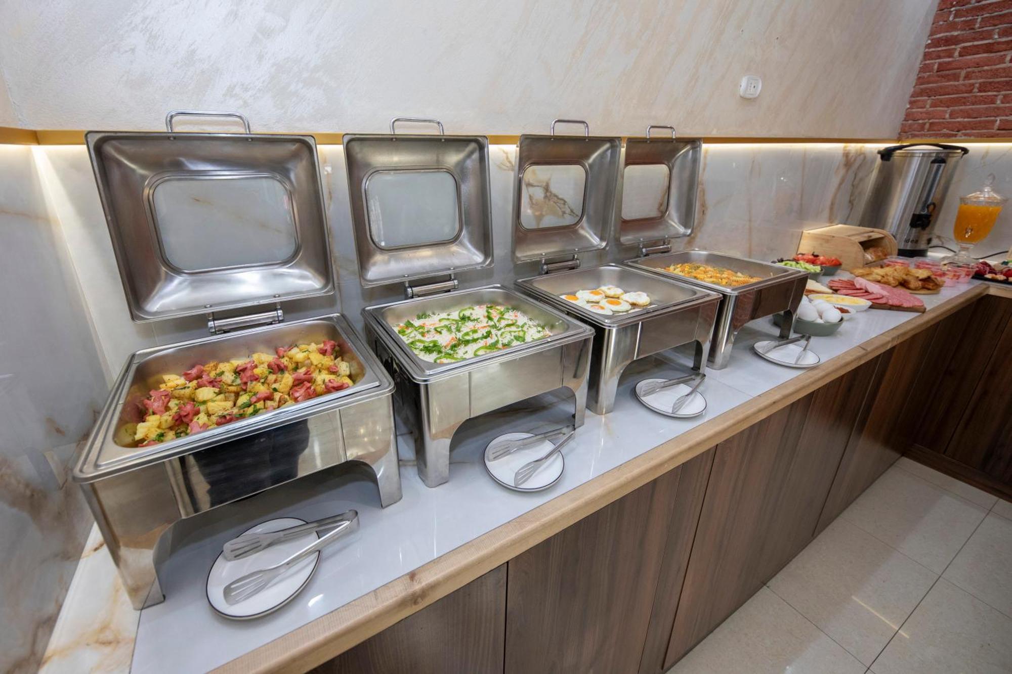 יירבאן Aleppo Hotel מראה חיצוני תמונה